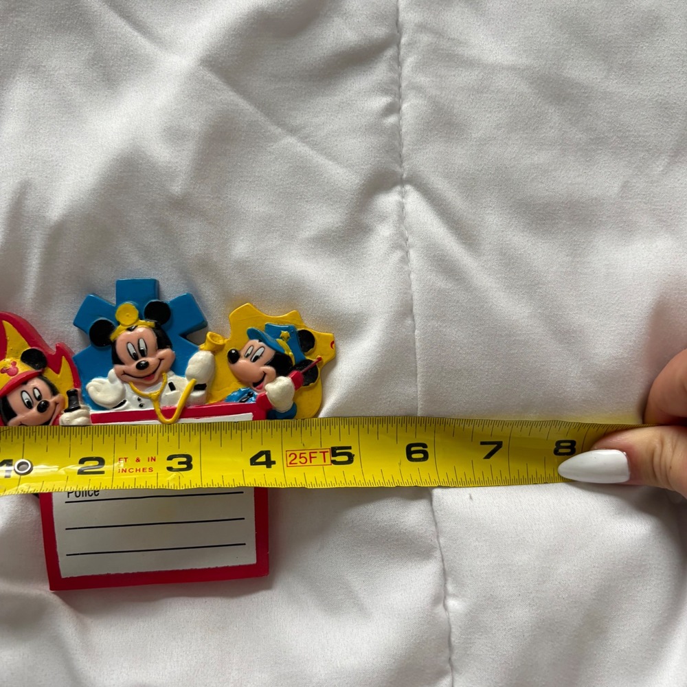 Vintage Disney Mickey Mouse 1995 Emergency Contact Fridge Magnet First Responder - Picture 3 of 7